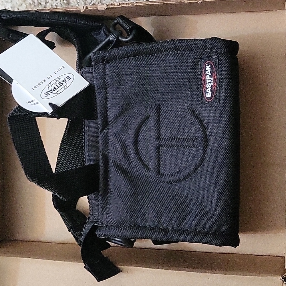 Eastpak x Telfar small shopper